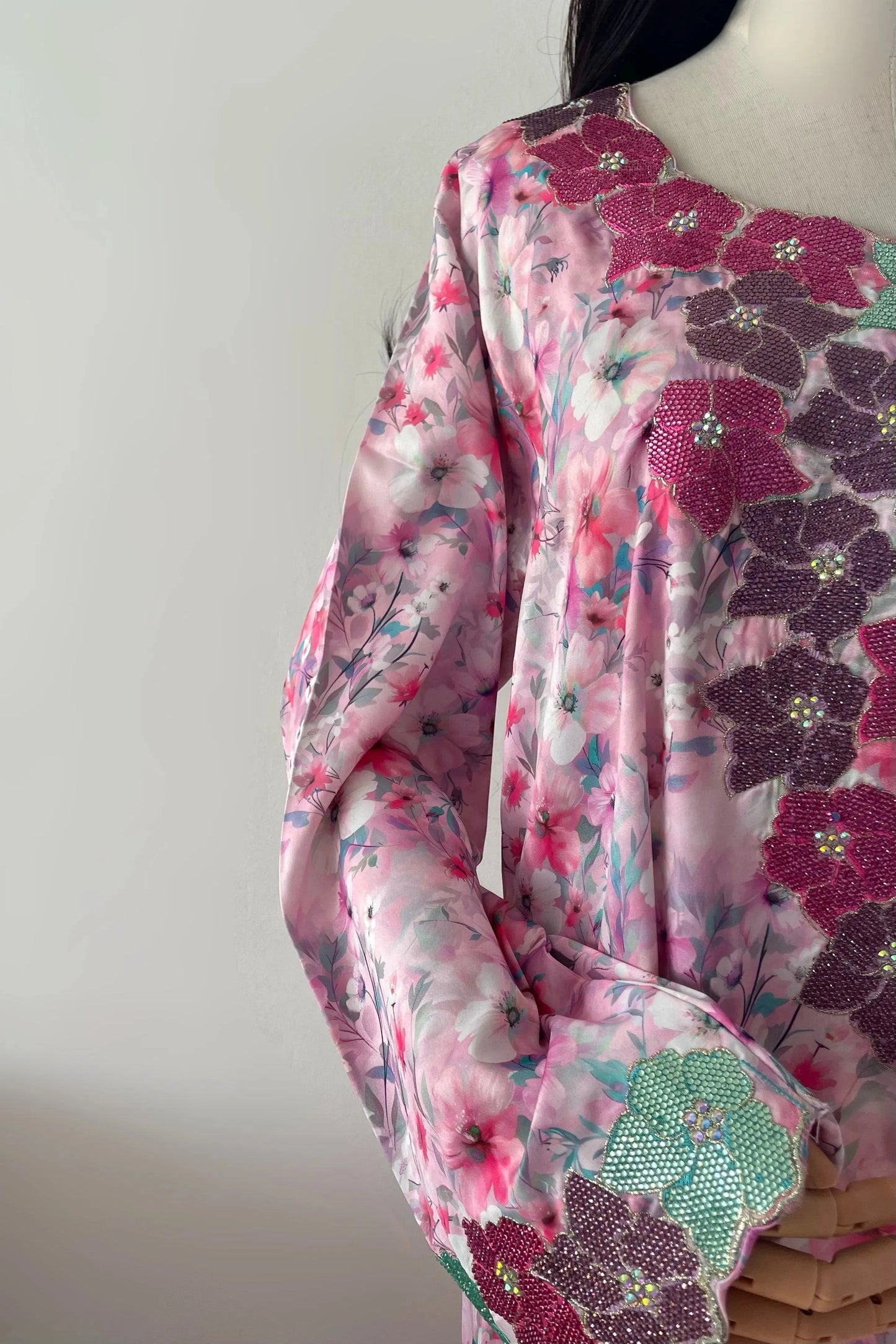 MUKHAWAR - NAYLA - Amiraati