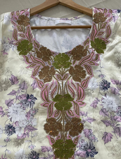 MUKHAWAR - YASMIN - Amiraati